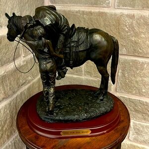 Western Moments bronze statue “One for the Road” - 10x13x6 PRECIOUS GIFT! 🎁🎁